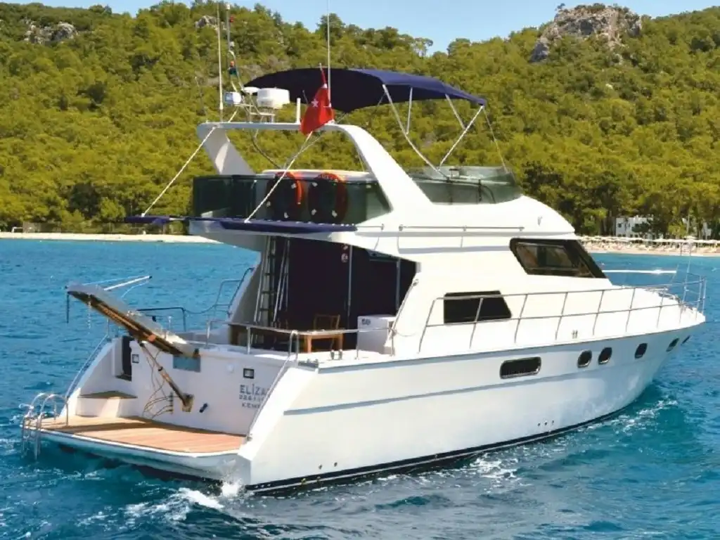 Kemer Yat Kiralama 16m Özel Yapım